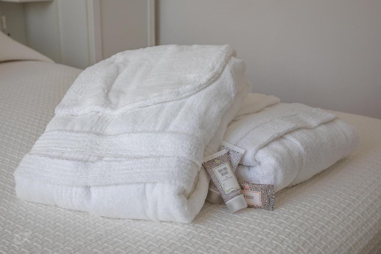 Elena House White Apartment ヴィアレッジョ エクステリア 写真